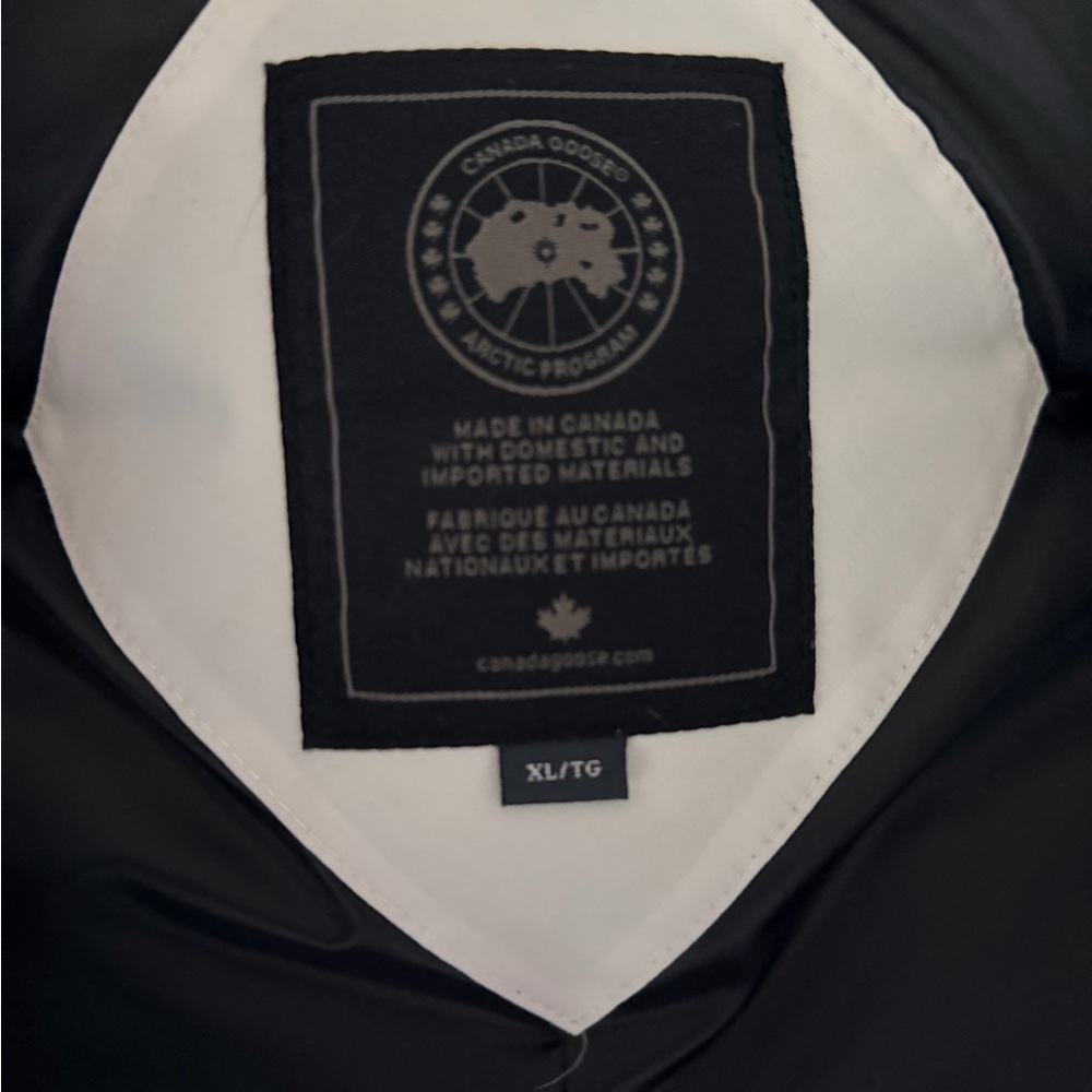 Men’s. Canada Goose - Black Label. White fur hooded parka - Picture 6 of 11